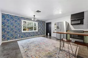 1334 NE 9th St St, Gainesville, FL 32601 - Photo 8