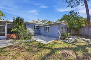 1334 NE 9th St St, Gainesville, FL 32601 - Photo 24