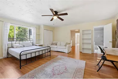 1334 NE 9th St, Street, Gainesville, FL 32601 - Photo 30