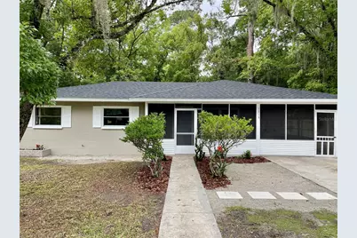 1715 NE 6th Place, Gainesville, FL 32641 - Photo 4