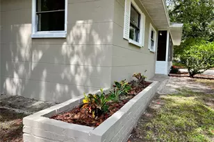 1715 NE 6th Pl, Gainesville, FL 32641 - Photo 26