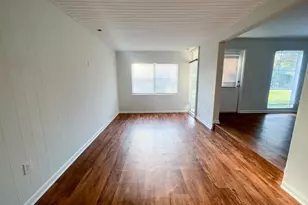 610 NW 34th Ter, Gainesville, FL 32607 - Photo 6