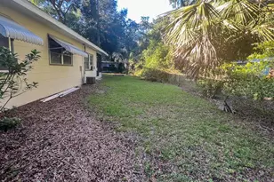 610 NW 34th Ter, Gainesville, FL 32607 - Photo 20