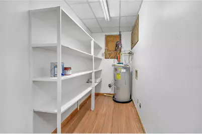 949 Lane Avenue S, Jacksonville, FL 32205 - Photo 12