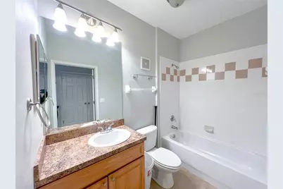 1257 SW 9th Road #106, Gainesville, FL 32601 - Photo 8