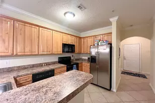 1257 SW 9th Rd, Gainesville, FL 32601 - Photo 4