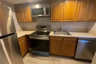 611 SW 75th St, Gainesville, FL 32607 - Photo 2