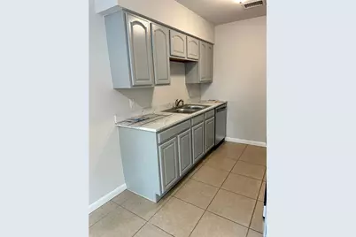 2220 SW 39th Way #C, Gainesville, FL 32607 - Photo 2