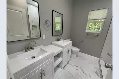 634 NE 15th Terrace, Gainesville, FL 32641 - Photo 12