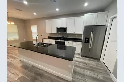 634 NE 15th Terrace, Gainesville, FL 32641 - Photo 4