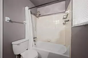 2508 SW 35th Pl, Gainesville, FL 32608 - Photo 14