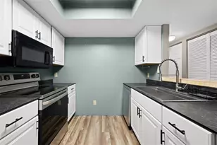 2508 SW 35th Pl, Gainesville, FL 32608 - Photo 4