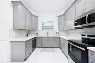 9405 SW 31st Ln, Gainesville, FL 32608 - Photo 12