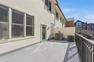 132 NE 4 St, Gainesville, FL 32601 - Photo 16