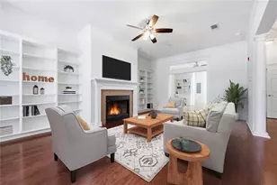 132 NE 4 St, Gainesville, FL 32601 - Photo 2