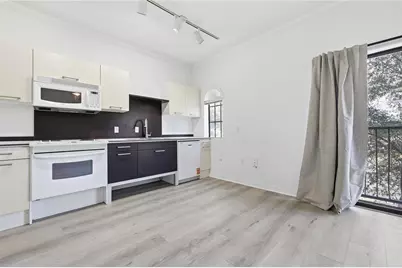 20 SW 6th Street #304, Gainesville, FL 32601 - Photo 6