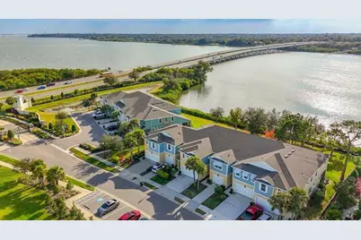 2005 Palm Key Avenue, Oldsmar, FL 34677 - Photo 2