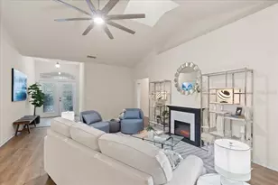 1976 SW 66th Dr, Gainesville, FL 32607 - Photo 8