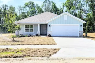 581 SW Bellflower Dr, Lake City, FL 32024 - Photo 1