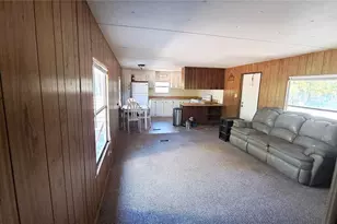 669 SW Shiloh St, Fort White, FL 32038 - Photo 4