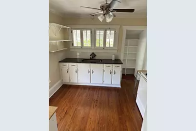 205 E Voorhis Avenue, Deland, FL 32724 - Photo 4