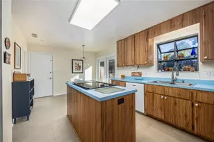 2436 NW 37th Terrace, Gainesville, FL 32605 - Photo 10