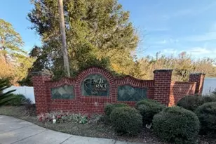 1569 NW 29 Rd, Gainesville, FL 32605 - Photo 2