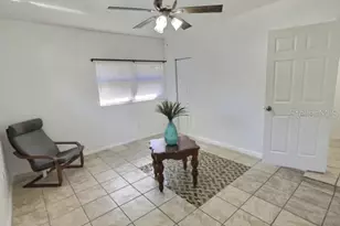 2900 NE 17th Dr, Gainesville, FL 32609 - Photo 12