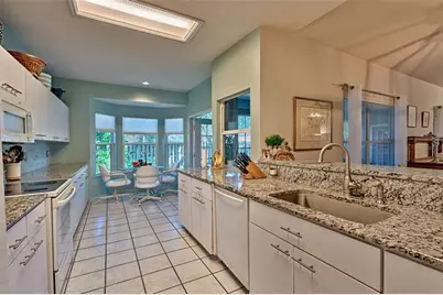 4249 NW 37th Terrace, Gainesville, FL 32605 - Photo 10