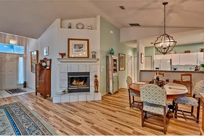 4249 NW 37th Terrace, Gainesville, FL 32605 - Photo 2