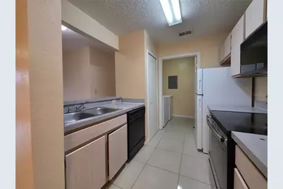 3705 SW 27th Street #914, Gainesville, FL 32608 - Photo 6