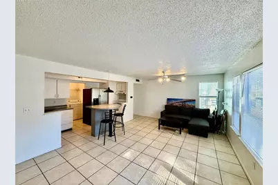 2601 SW Archer Road #A202/202, Gainesville, FL 32608 - Photo 2