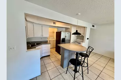 2601 SW Archer Road #A202/202, Gainesville, FL 32608 - Photo 4