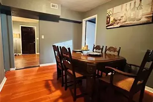 1027 SE 5th Ave, Gainesville, FL 32601 - Photo 10