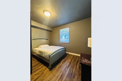 1027 SE 5th Avenue, Gainesville, FL 32601 - Photo 18