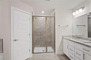 525 SW Bellflower Dr, Lake City, FL 32024 - Photo 10