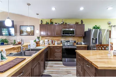 402 SE 709 Street, Old Town, FL 32680 - Photo 8