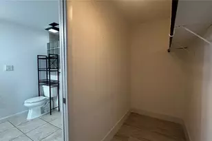 1606 NW 22nd St, Gainesville, FL 32605 - Photo 20