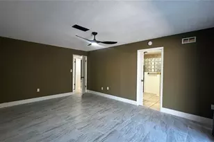 1606 NW 22nd St, Gainesville, FL 32605 - Photo 16