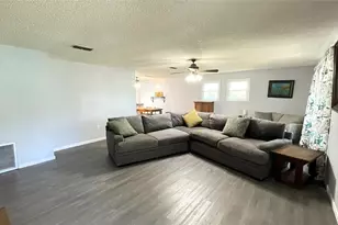 151 Twin Lakes Rd, Hawthorne, FL 32640 - Photo 10