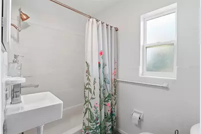 1115 NE 5th Place, Gainesville, FL 32601 - Photo 26