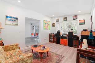 1115 NE 5th Pl, Gainesville, FL 32601 - Photo 16