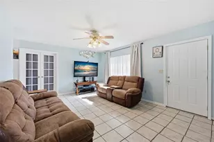 4916 SW 57th Dr, Gainesville, FL 32608 - Photo 4