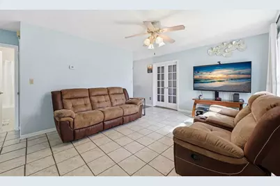 4916 SW 57th Drive, Gainesville, FL 32608 - Photo 2