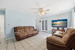 4916 SW 57th Dr, Gainesville, FL 32608 - Photo 2