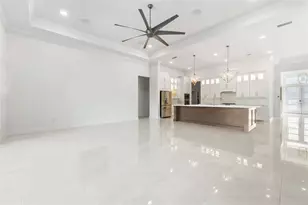 11124 SW 38th Blvd, Gainesville, FL 32608 - Photo 6