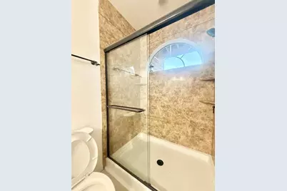 11572 NW 18th Place, Gainesville, FL 32606 - Photo 10