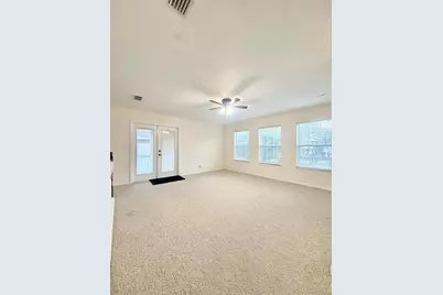 11572 NW 18th Place, Gainesville, FL 32606 - Photo 18