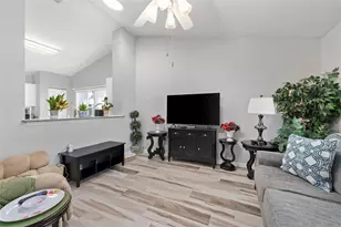17424 SE 111th Ave, Summerfield, FL 34491 - Photo 4