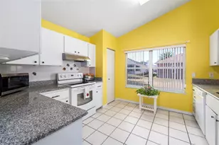 17424 SE 111th Ave, Summerfield, FL 34491 - Photo 8